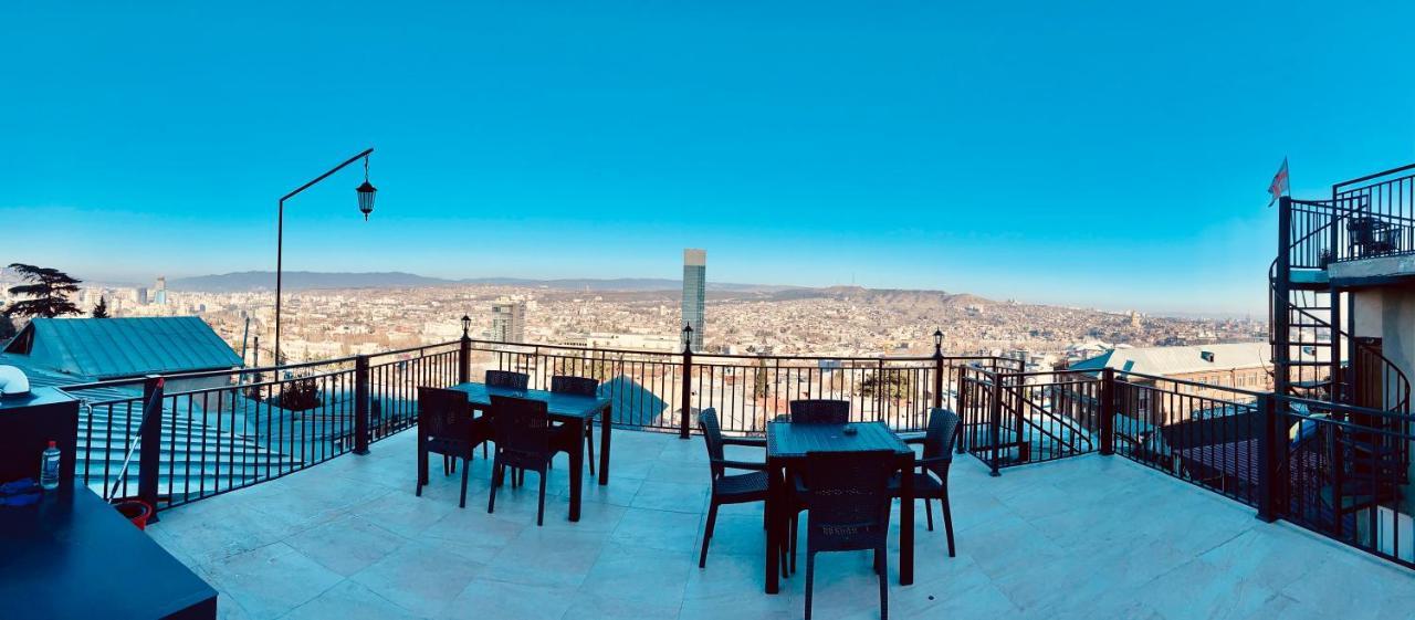 Luxury Apartment In Old Tbilisi With Terrace Exteriör bild