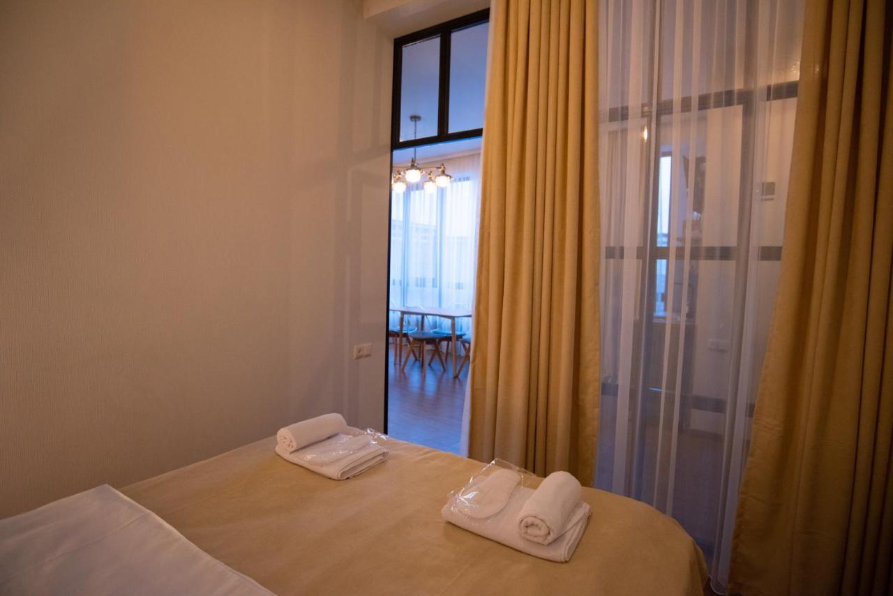 Luxury Apartment In Old Tbilisi With Terrace Exteriör bild