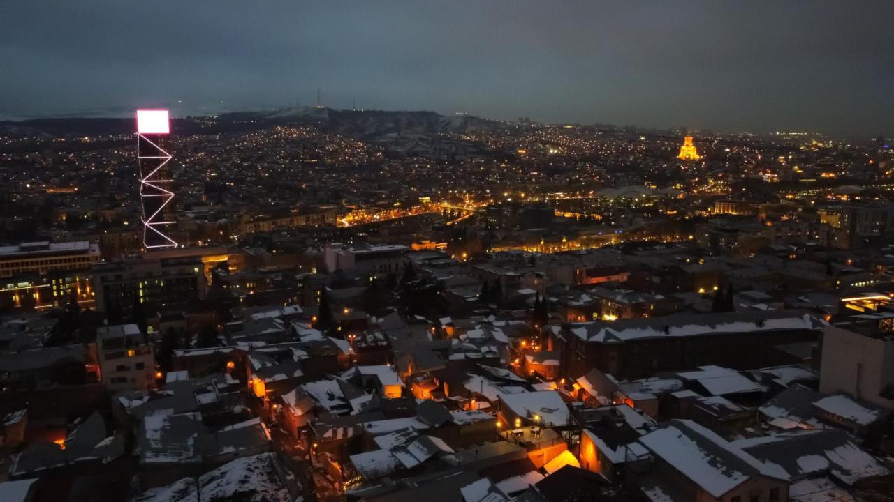 Luxury Apartment In Old Tbilisi With Terrace Exteriör bild