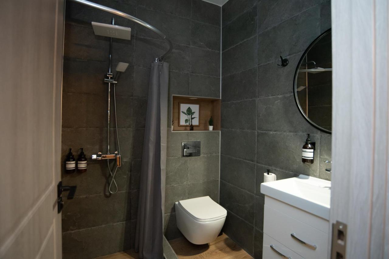 Luxury Apartment In Old Tbilisi With Terrace Exteriör bild