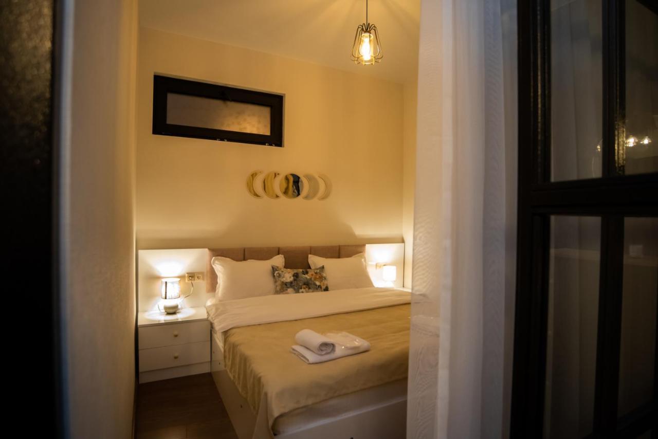 Luxury Apartment In Old Tbilisi With Terrace Exteriör bild