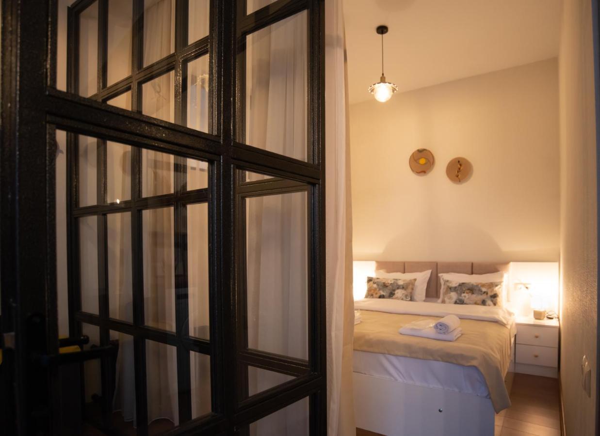 Luxury Apartment In Old Tbilisi With Terrace Exteriör bild