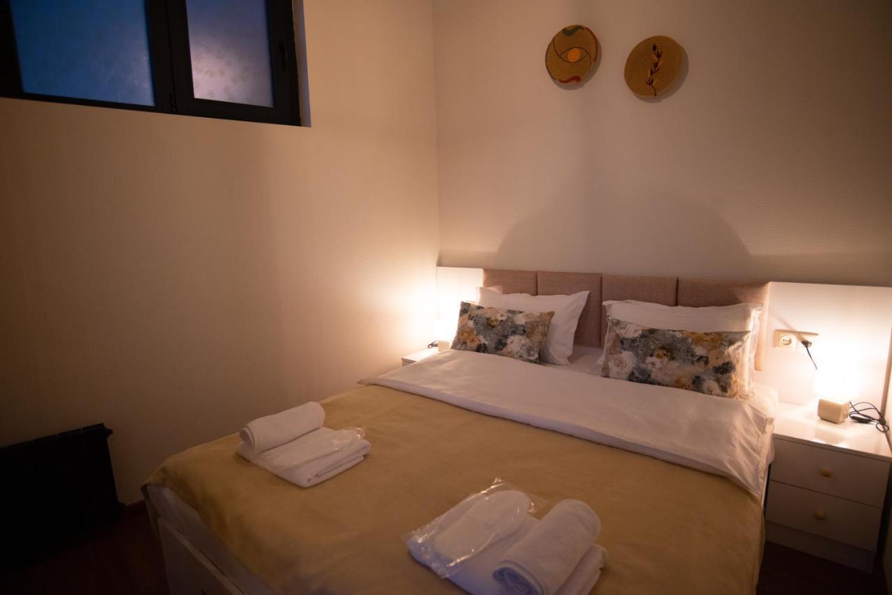 Luxury Apartment In Old Tbilisi With Terrace Exteriör bild