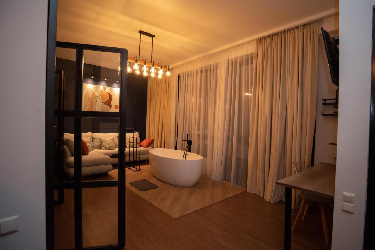 Luxury Apartment In Old Tbilisi With Terrace Exteriör bild