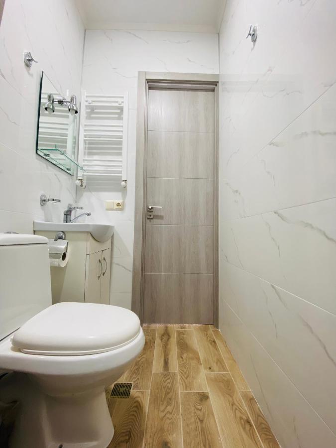 Luxury Apartment In Old Tbilisi With Terrace Exteriör bild