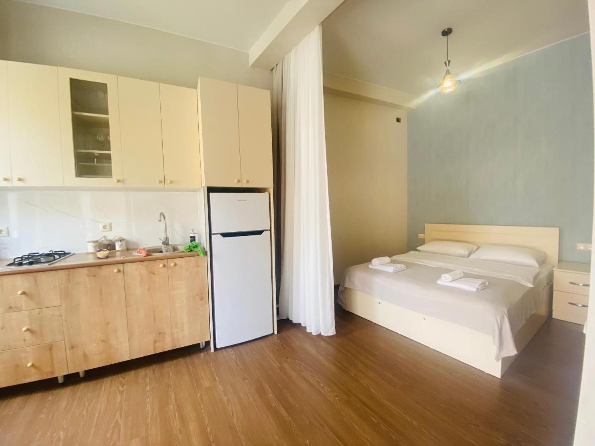 Luxury Apartment In Old Tbilisi With Terrace Exteriör bild